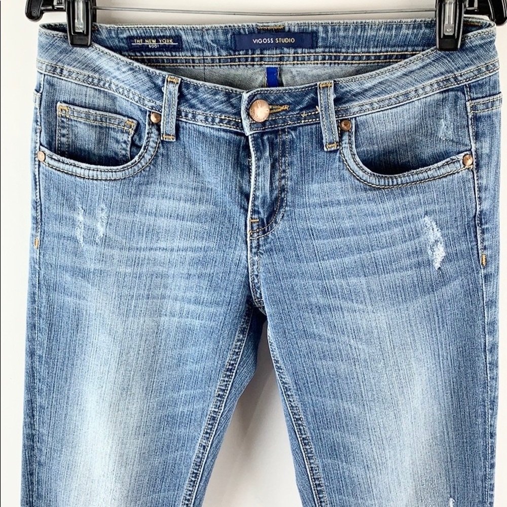 VIGOSS | The New York Boot Style Distressed Jeans - Picture 4 of 8